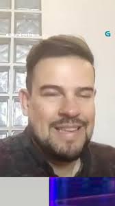 📺🎤 Hoxe no @otemometro.tvg falamos con @raul.cantante, quen non puido  evitar emocionarse ao lembrar a Piñeiro.