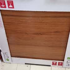 Daftar harga keramik 60x60 terbaru desember 2018. Jual Keramik Lantai Motif Kayu 50x50 By Uno Kab Bogor Hadegranit Tokopedia