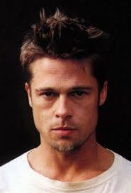 Brad pitt at age 35 in fight club was clearly in the best shape of his life rocking a solid amount of muscle at a low body fat. Brad Pitt Fight Club Style Aktrisler Film