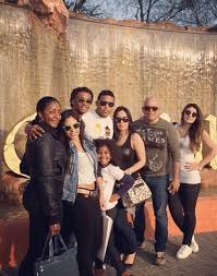 Cuadrado, como todos en italia, vive un encierro obligatorio por precaución y se refugia en. Melissa Botero Soccer Player Juan Cuadrado S Girlfriend Bio Wiki Photos