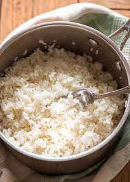 How To Cook White Rice Easily And Perfectly Recipe How To Cook Rice Rice On The Stove Cooking