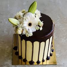 Our research has helped over 200 million users find the best products. Floral Bloom Birthday Drip Cake
