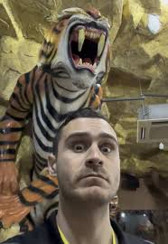 Jim Bellinger White Lotus