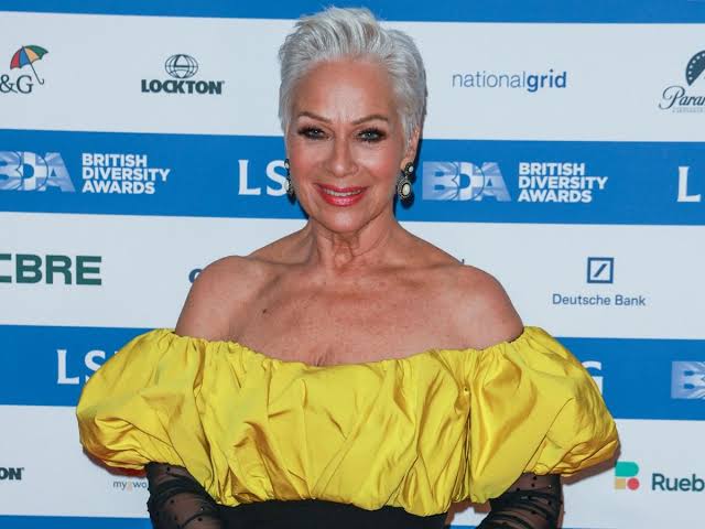 Denise Welsh celebrates 14 years sober after booze battle which caused ' blackouts' - The Mirror