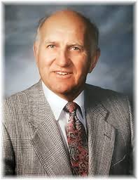 Gerald Ries's Instagram, Twitter & Facebook