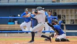 Biloxi Shuckers at Montgomery Biscuits