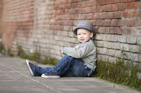 Love This Pose Children Photography Poses Photographing Toddlers Little Boy Photography This app containts best dslr professional photoshot pose. children photography poses