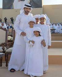 سمو الشيخ حمدان بن محمد بن راشد آل مكتوم ولي عهد دبي مع أبناء الشيخ سعيد بن حمدان بن محمد آل نهيان حفظهم الله my prince charming prince crown handsome prince
