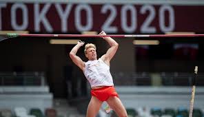 Piotr lisek skoczył o tyczce 5,80 m i zdobył brązowy medal halowych lekkoatletycznych mistrzostw europy w toruniu. Fvgvobp6mflpsm