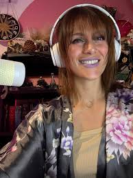 looking to sublease a room for the summer!! mid may- end of july! $600-$900  budget. preferably near springs or any of the parks! interested in  furnished or unfurnished rooms. looking for female