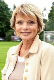 Uschi Glas Soll Ich Mich Jetzt Anders Anziehen Deutsche Schauspieler Promis Filmstars