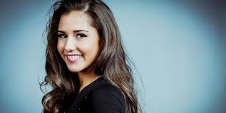 Hier seht ihr schnappschüsse aus dem duell sarah … Schlag Den Star Sarah Lombardi Tritt Im Duell Gegen Rapper Eko Fresh An Express De