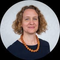 Kathleen Lindner's Instagram, Twitter & Facebook