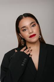 Home — Avery Loving