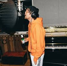 larry.shine (@larry_shine28)