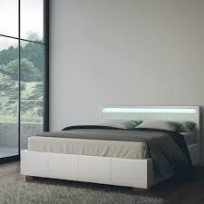 Adatto a qualsiasi ambiente grazie alle linee essenziali dona tranquillità e. Letto York In Ecopelle E Contenitore Al Miglior Prezzo Su Arredocasastore