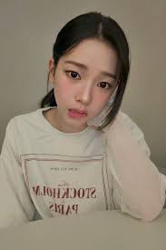 Karina's lip bite ohmygosh 🫦