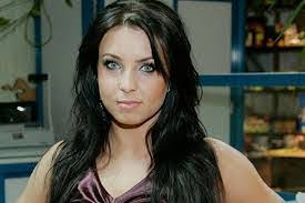 Richard Karis's Instagram, Twitter & Facebook