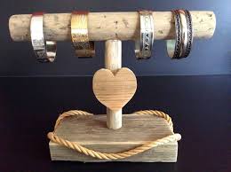 Porte Bracelets En Bois Flotte Par L Atelier De Corinne Accessoires Pour Bijoux Par Atelier De Corinn Deco Bois Etageres En Bois De Palettes Deco Bois Flotte