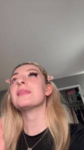 Meghan Bray's Instagram, Twitter & Facebook