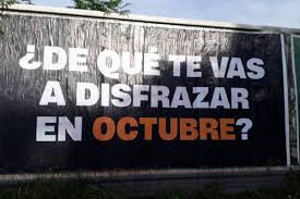 Misteriosos carteles en las paredes de la capital cordobesa