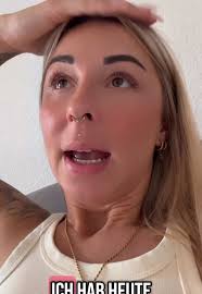 Justine Schulz (@t__eealy)