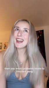 Kellie Anne's Instagram, Twitter & Facebook