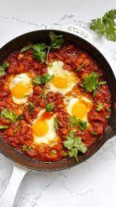 13 Breakfasts You Can Make In The Time Your Commute Would Normally Take Shakshuka Recipes Shakshuka Recipes