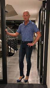 You Can T Aleays Wear A Skirt Men Wearing Dresses Men In Heels Men Dress