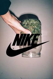 Papel de parede de fundo branco papel de parede iphone preto papel de parede retro papel de parede rosa faça você mesmo papel de parede papel de parede hippie ideias de papel de parede colagem de foto na parede parede de fotos. Nike Wallpaper Papel De Parede Da Nike Sinais De Fumaca Papeis De Parede Duplo