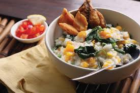 Berbahan dasar beras yang dicampur dengan sayuran seperti labu kuning, jagung, bayam, singkong atau ubi talas. Resep Bubur Jagung Manis Yang Mudah Di Buat Dan Pastinya Enak