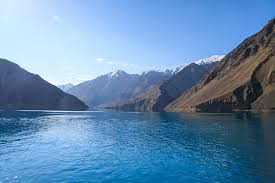 15 Deepest Lakes In The World The Crazy Tourist Most Beautiful Places Beautiful Places In The World Beautiful Places