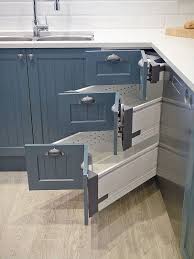 30 Corner Drawers And Storage Solutions For The Modern Kitchen Corner Drawers Kitchen Design Corner Kitchen Cabinet