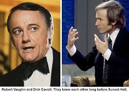 After 70 years of hard work, comedian Arsenio Hall retired with a huge  fortune and a luxurious villa Having recently acquired a modern  farmhouse-style residence in the Calabasas area of Los Angeles