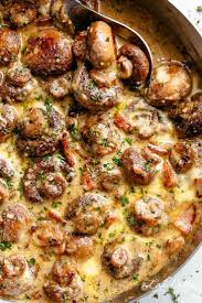 Mushroom Recipe Cafedelites Mushroom Recipe Mushroomrecipes In 2020 Creamy Garlic Mushrooms Veggie Dishes Mushroom Recipes