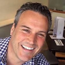 Jonathan Lloyd Ⓜ️ #DigitalMarketing (@LordLloyd1)