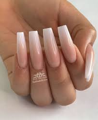 Pin By Ewa Kozlowska On Nails With Images Swiecace Paznokcie