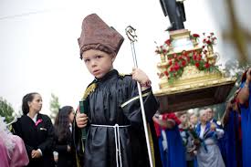 Braga: Irmandade de S. Bento Da Porta Aberta convida crianças para procissão  em honra do padroeiro – Agência ECCLESIA