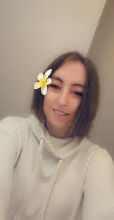 Rebekah Blake's Instagram, Twitter & Facebook