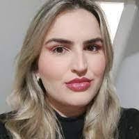 Jennifer Parreira's Instagram, Twitter & Facebook