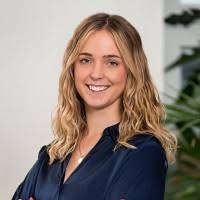 200+ "Larissa Mann" profiles