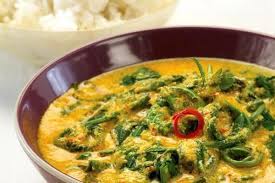 Rasanya tentu saja gurih legit dan enak karena bumbu gulai yang kaya rempah plus santan yang gurih. Gulai Sayur 2 Resepi Brunei Resepi 2 Batang Pisang Masak Lemak Gulai Merupakan Salah Satu Jenis Masakan Yang Popular Di Indonesia Dan Di Malaysia