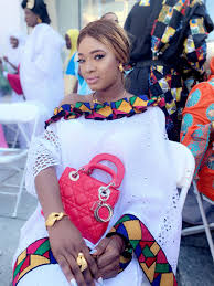 Mental health awareness month dropping trends, gems and tweets. Pin By Melting Shop On Models African Lace Dresses African Fashion African Fashion Dresses