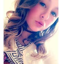 Katie Mulhern's Instagram, Twitter & Facebook