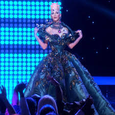 Since the series first aired in 2009, a total of 166 contestants have competed. Pin On Mannequins