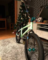 Colony bmx sweet tooth pro alex hiam signature full crmo 20.7″ tt 13.25″ rear, 75.2 ht, 71 st, Got Some Fresh Sweettooth Bars And Fork And Some Profile Cranks And Sprocket And Alex Hiam Seat For Christmas What You Guys Think Bmx