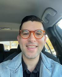 proof-of-life picture i sent to my mom that i now send to you to remind you  of all these solo tourdates i have coming up!! Hit the tour button in the  link