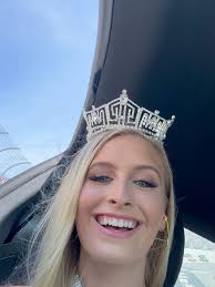 Special pictures + videos I love with people I love. Cheers to two years!