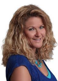 Sandra Shea's Instagram, Twitter & Facebook