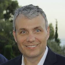 About Us — Uncorrelated Alts